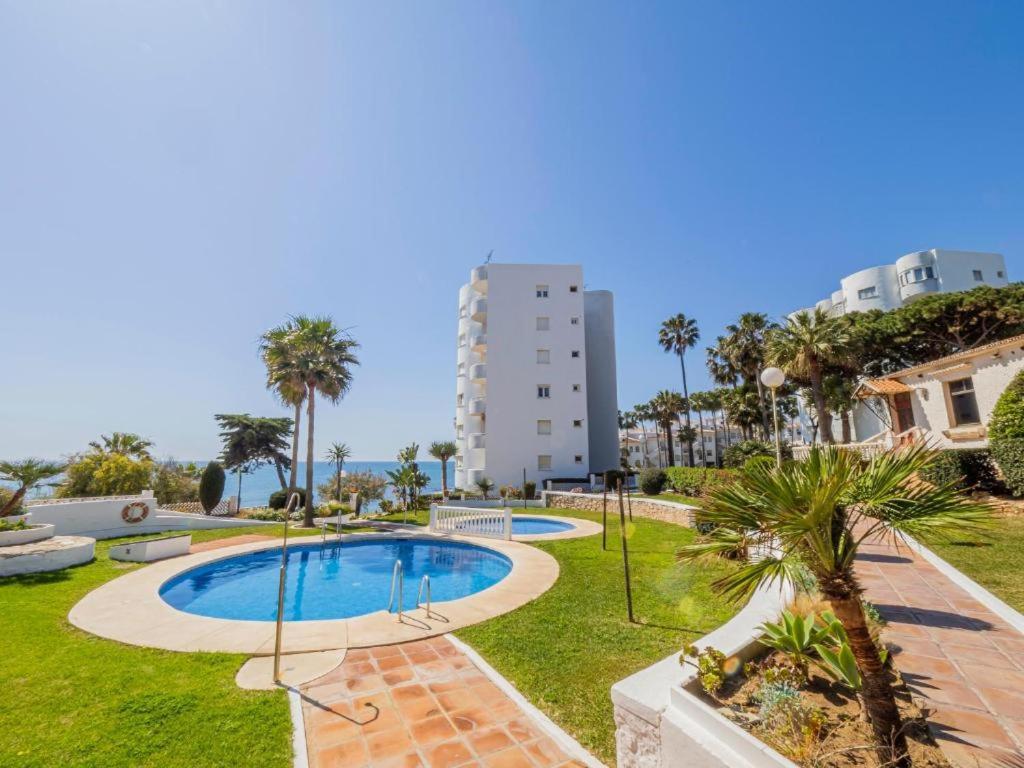 Apartment On Beach Mijas Sitio de Calahonda Exterior foto